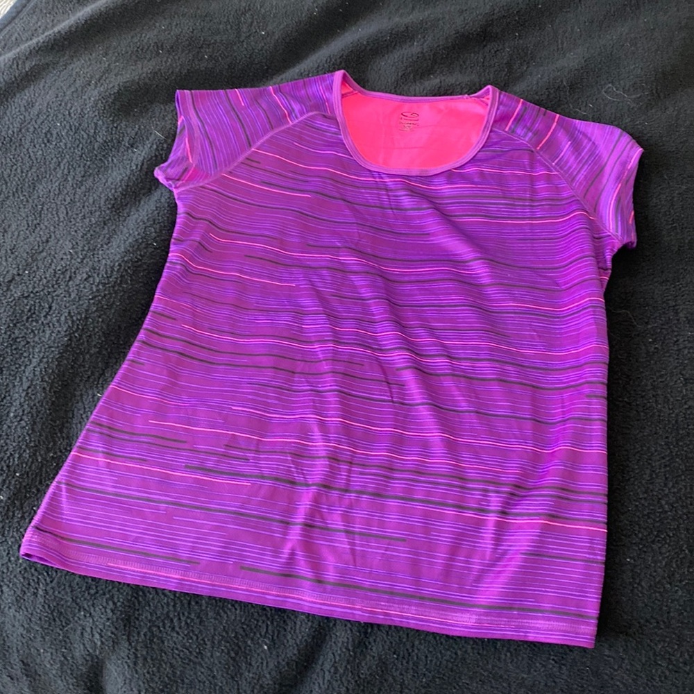 Champion work out top NWOT